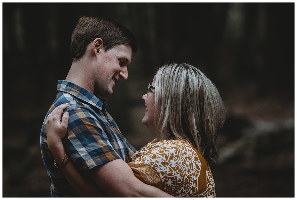 Engagement-Grayling-Michigan-Hartwick-Pines-State-Park-Adventure-Love-Letters-Shonda-Michelson-Photography-Northern-MI-Wedding-Couples-Photographer,Northern-Michigan-Photographer,